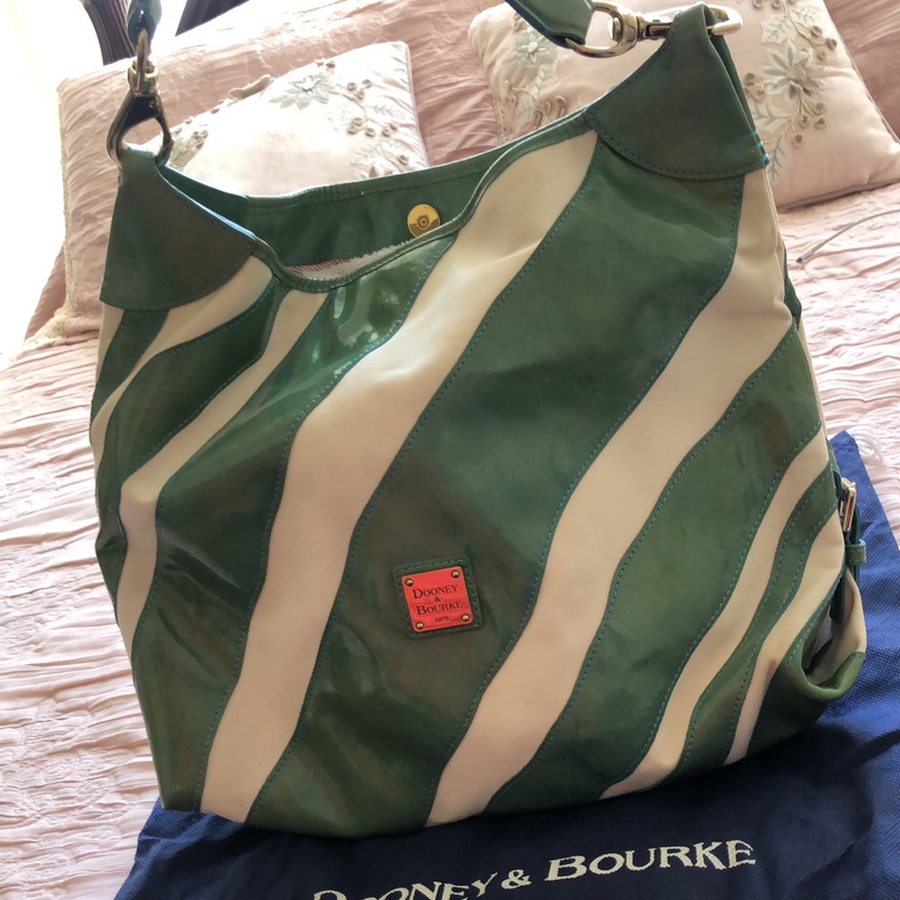 Bag - Picture 2 of 5